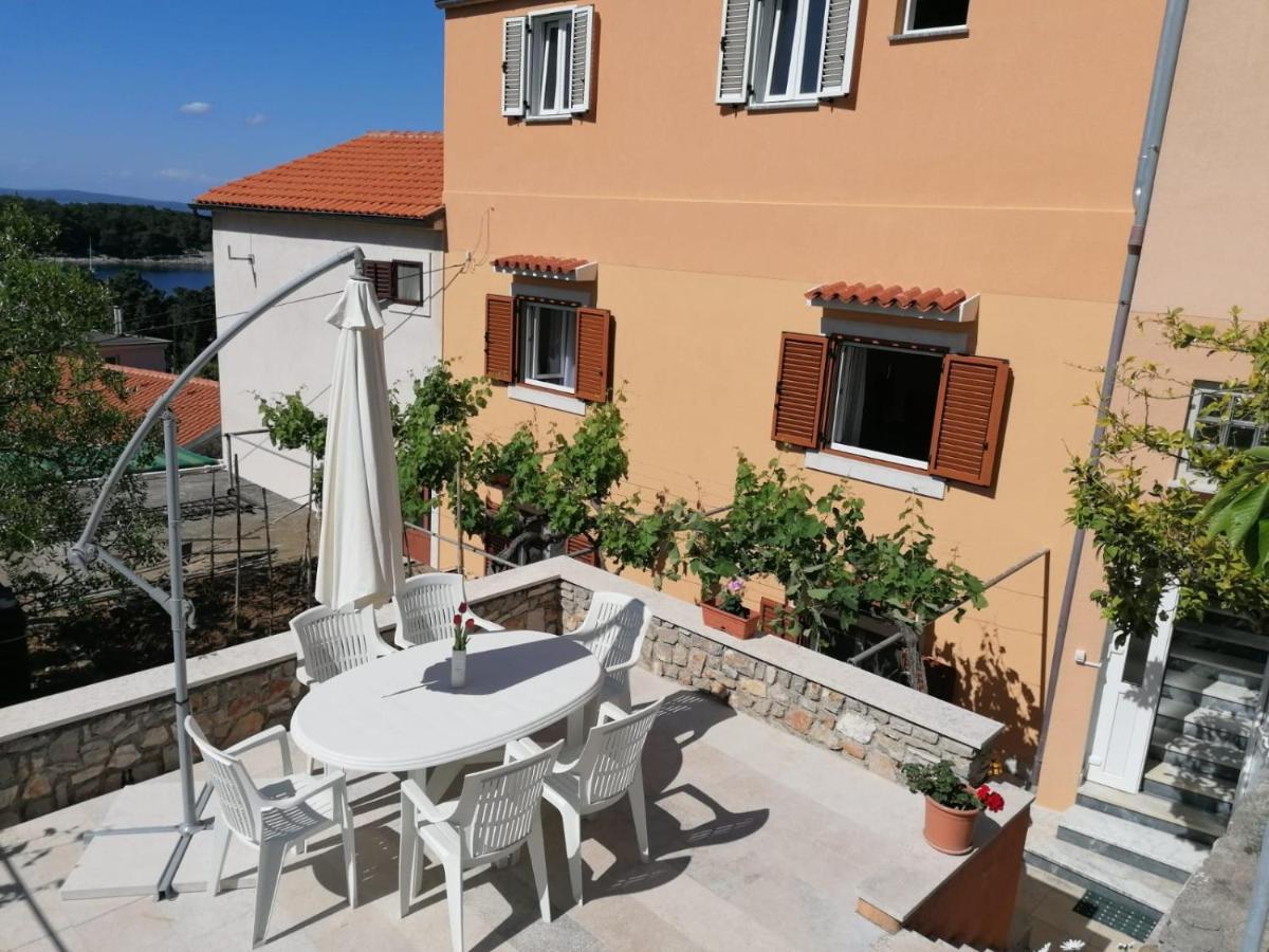 Apartment Luka Мали-Лошинь Экстерьер фото