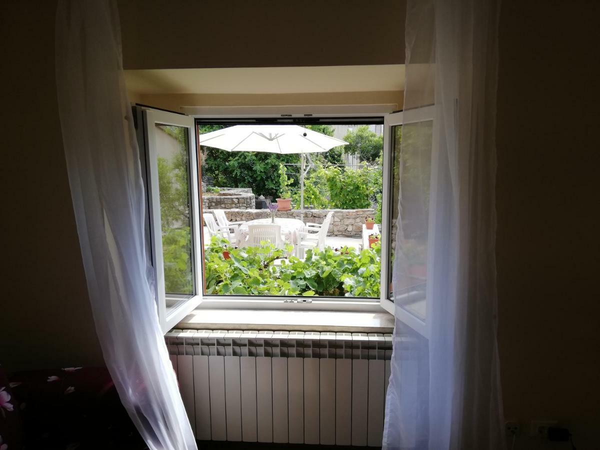Apartment Luka Мали-Лошинь Экстерьер фото